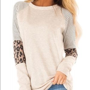 Cute leopard and beige top!